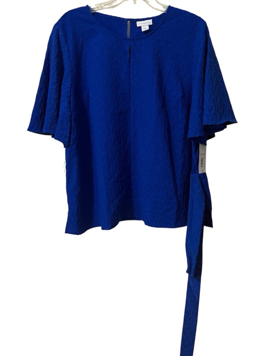 Liz Claiborne Tops - Liz Claiborne Royal Blue Textured Top with Belt